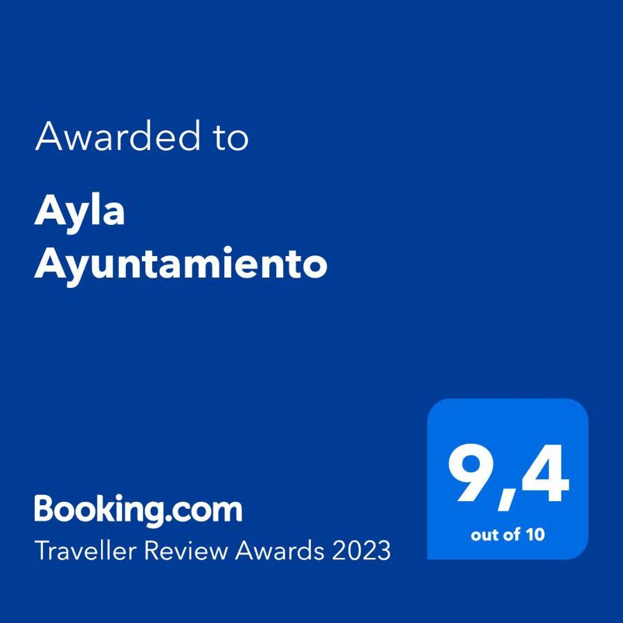 Apartamento Ayla Ayuntamiento Pamplona Exterior photo